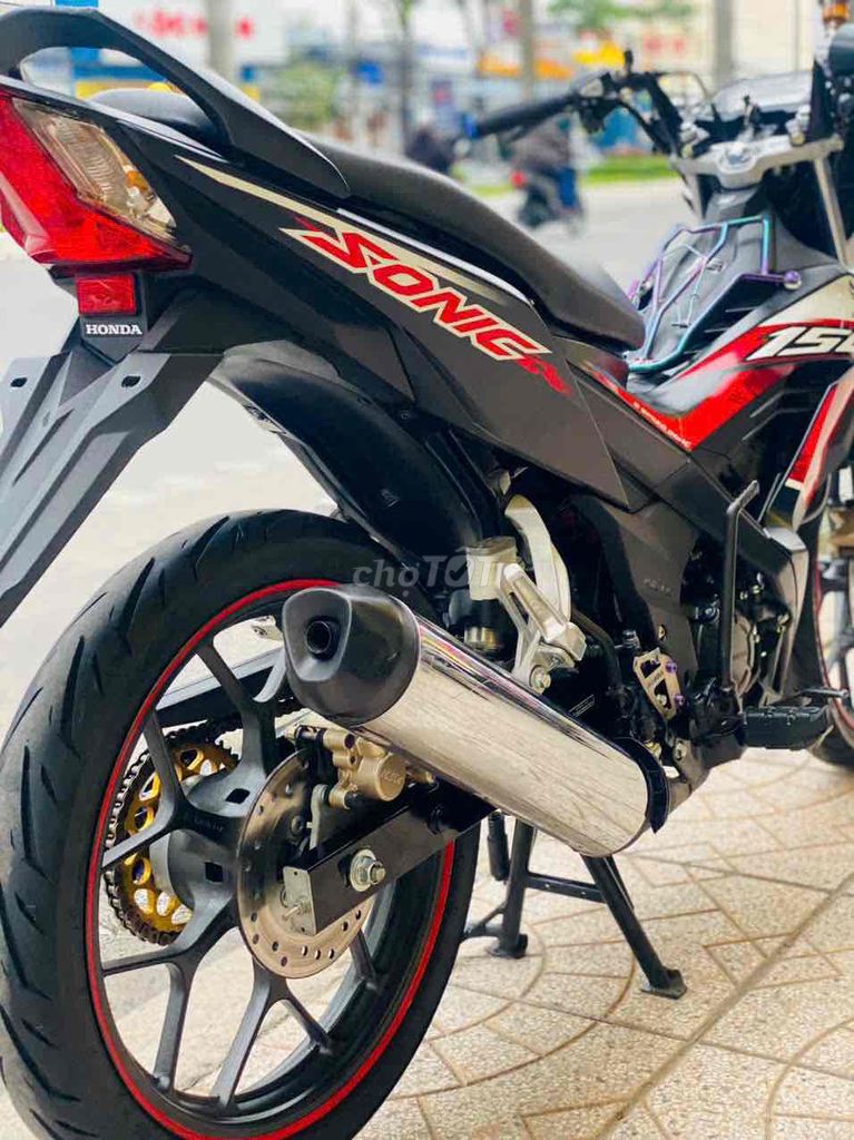 Honda Sonic 2018 Đen Đỏ 8000 km. Mua bán Xe máy tại Quận Ninh Kiều Cần Thơ được đăng bởi CHXM Tân Liên Hưng 2 hình 7