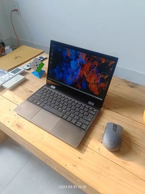 Cần tiền bán laptop Lenovo Yoga cấu hình cao