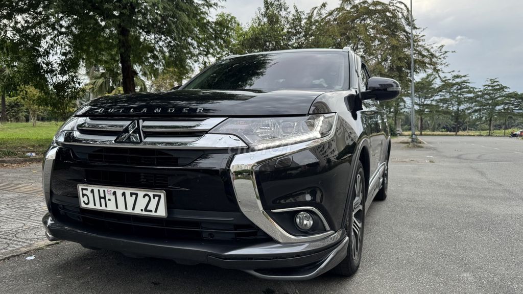 Chủ bán Outlander 2.0 CVT Pre 2018 đk 2019 ODO 58K. Mua bán Ô tô tại Thành phố Thủ Đức Tp Hồ Chí Minh được đăng bởi Tên chưa cung cấp hình 2