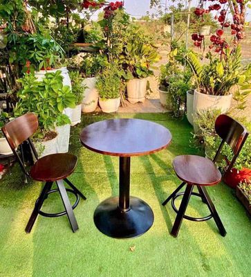 Mình cần thanh lý 10 bàn ghế caffe🌻🎋🎋🌷. Mua bán Bàn ghế tại Huyện Bình Chánh Tp Hồ Chí Minh được đăng bởi Tú Nam