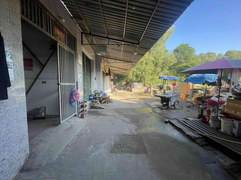 Ngân hàng thanh lý lô đất gần chợ Thái Hoà giá tốt (Ms Dương). Mua bán đất tại Thị xã Tân Uyên Bình Dương được đăng bởi Dương Chuyên tài sản Thanh lý Ngân hàng hình 3
