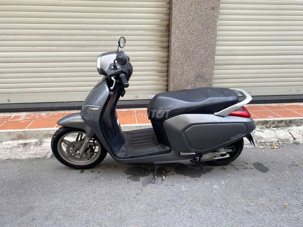 Xe điện Vinfast Klara A2 2019 màu xám. Mua bán Xe điện tại Quận Tân Bình Tp Hồ Chí Minh được đăng bởi EVBATTERY hình 3