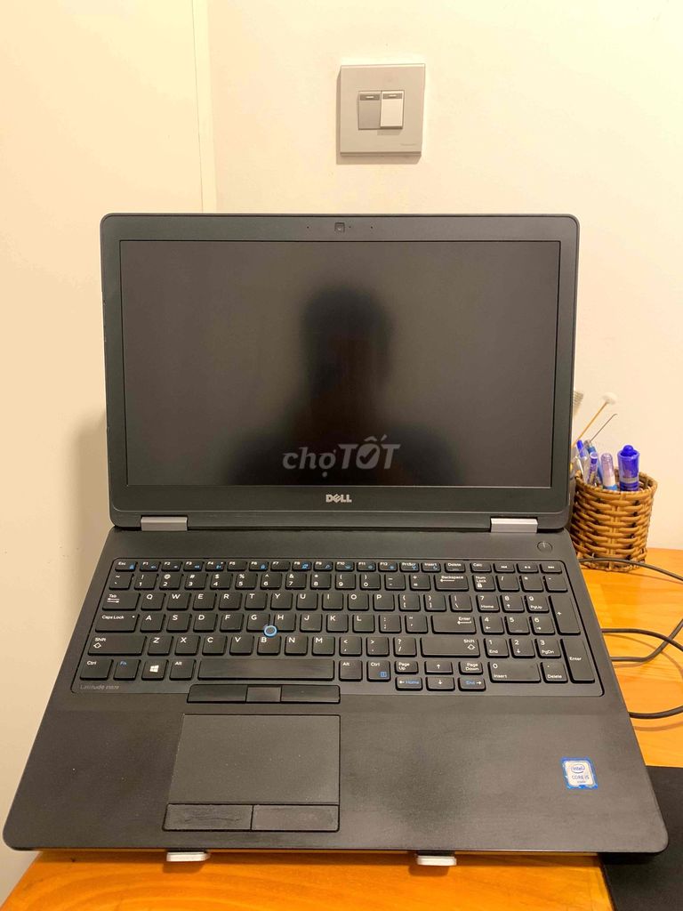 dell e5570 i5 th6hq/8/256/15.6fHD/2h