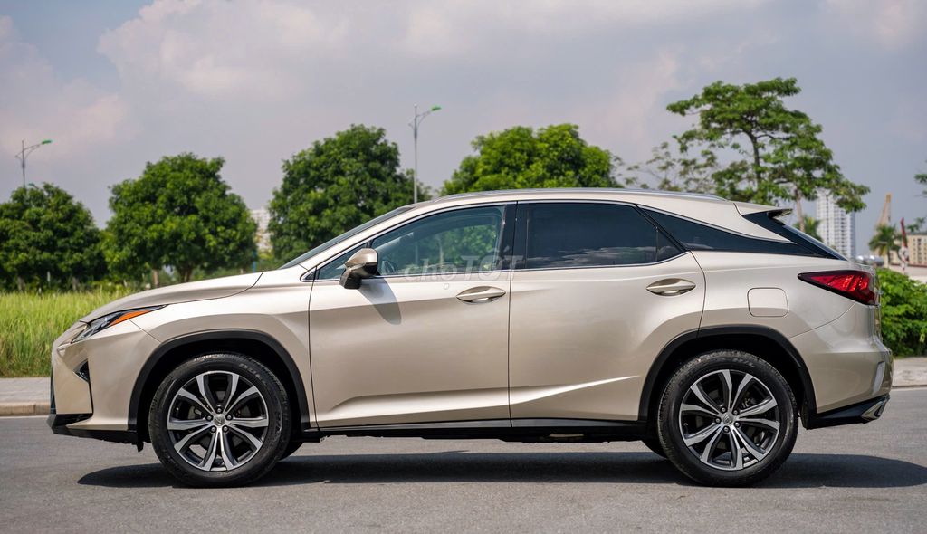 Lexus RX200t 2015 Vàng cát đăng ký lần đầu 2016. Mua bán Ô tô tại Thành phố Thủ Đức Tp Hồ Chí Minh được đăng bởi H2T Auto hình 5