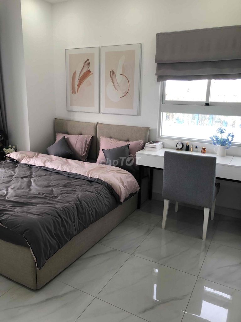 CH 2pn2wc CAO CẤP 85m, giá chỉ 27 triệu/m, Giáp quận 1, SHR LÂU DÀI