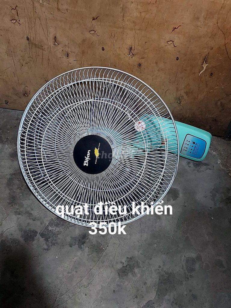 Quạt điều khiển Bifan Xanh ngọc hẹn giờ. Mua bán Quạt tại Quận Cẩm Lệ Đà Nẵng được đăng bởi Lê hiền hình 1