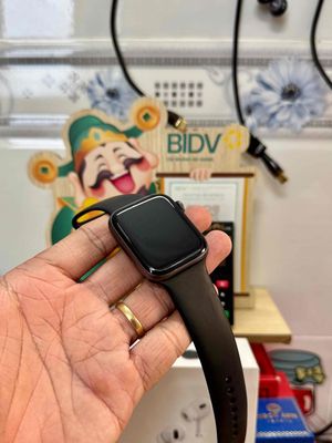 Apple Watch Series 4 Size 44mm LTE  "ESIM ĐỘC LẬP". Mua bán Thiết bị đeo thông minh tại Thành phố Long Xuyên An Giang được đăng bởi Khưu Nguyễn Phi Hùng