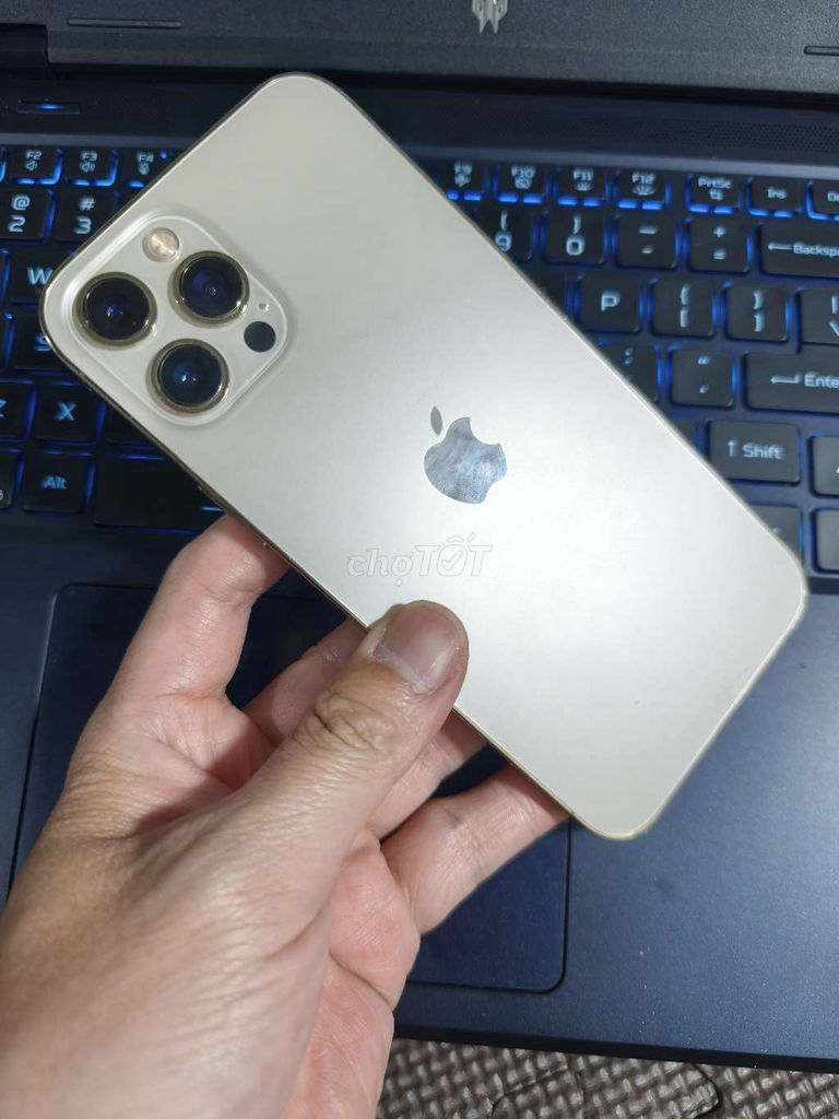 Apple iPhone 12 Pro Max 128GB Vàng. Mua bán Điện thoại tại Thành phố Đà Lạt Lâm Đồng được đăng bởi phong hình 1