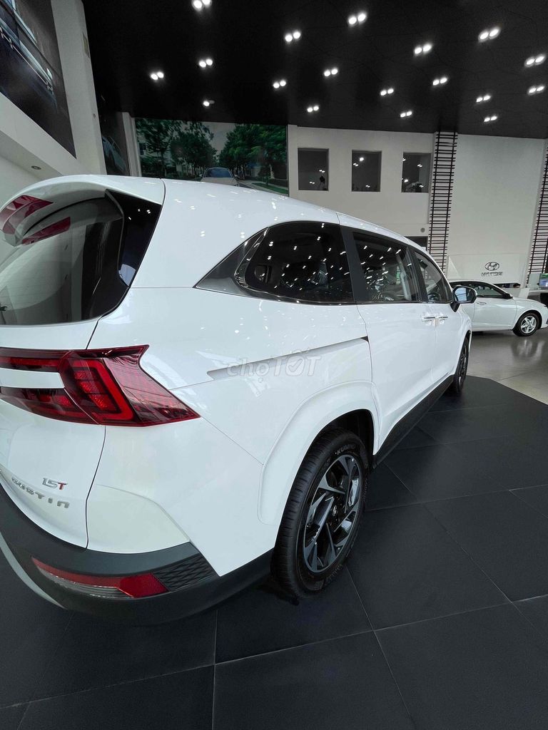 Hyundai Custin 2025 Đặc Biệt 1.5T. Mua bán Ô tô tại Thành phố Biên Hòa Đồng Nai được đăng bởi Trần Quý hình 6