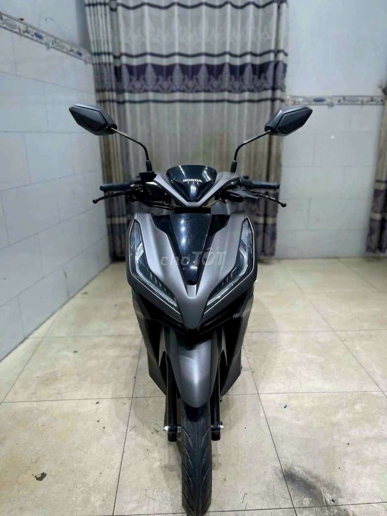 HONDA VARIO 150