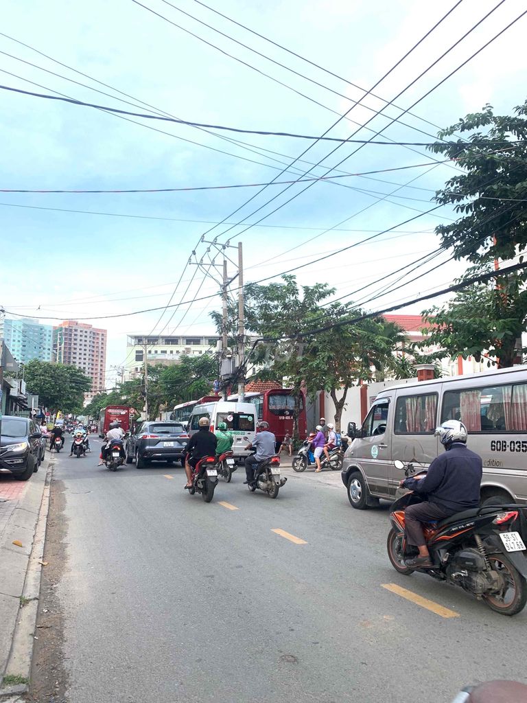 Vừa ở đầu tư lời ngay - Ngay Ngã Tư Tây Hoà MK ,Đi Bộ ra Ga Metro