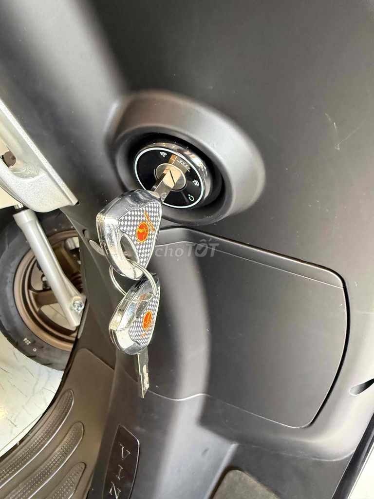 Siêu Cọp - VESPA 50cc - 2025. Như Xe Mới Salon. Mua bán Xe máy tại Thành phố Rạch Giá Kiên Giang được đăng bởi XE MÁY CŨ TÂN 128 hình 13