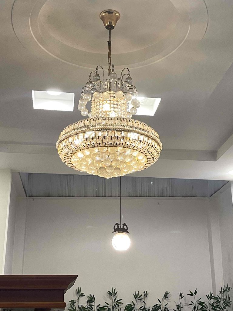Đèn chùm Pha lê Phòng khách, phòng ăn. Mua bán Đèn tại Quận Gò Vấp Tp Hồ Chí Minh được đăng bởi Nguyễn Bình hình 1