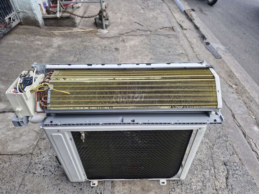 [Hồ Chí Minh] # Thanh lý máy lạnh Nagakawa 2hp inverter 2024 còn bảo hành