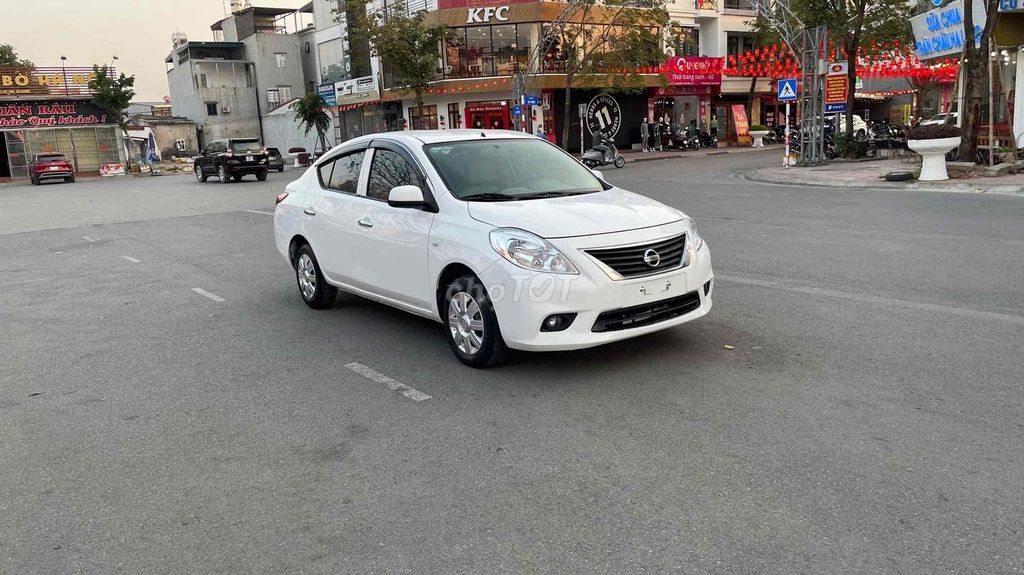 Nissan Sunny 2013 1.5 XL - 12000 km