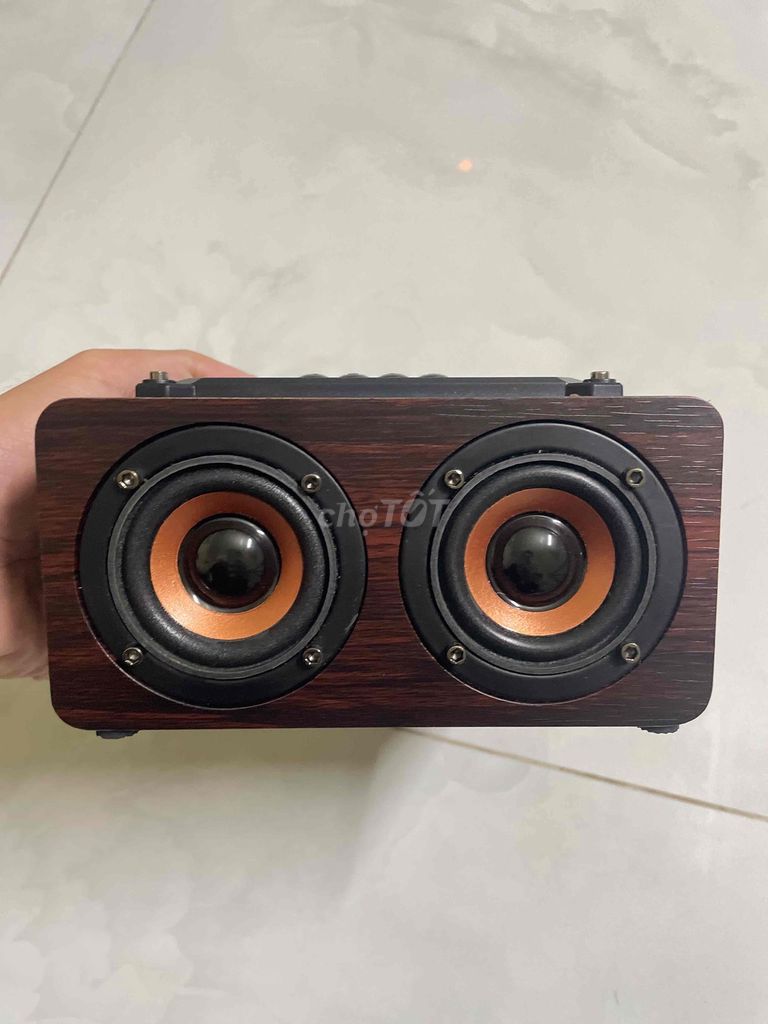 Loa Bluetooth Gỗ Nâu MN-106 Không dây. Mua bán Tivi, Âm thanh tại Thành phố Thủ Dầu Một Bình Dương được đăng bởi Nguyễn Văn Tính hình 1