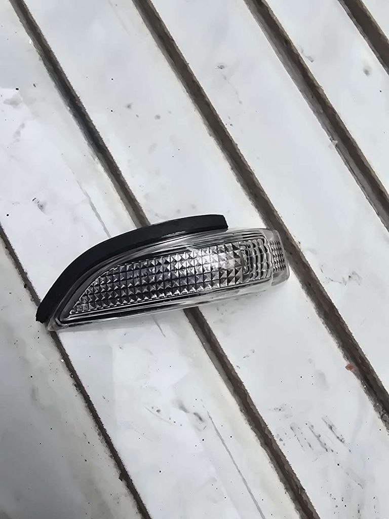 Phụ tùng ô tô Toyota Kim loại. Mua bán Phụ tùng xe tại Quận Tân Phú Tp Hồ Chí Minh được đăng bởi Nguyễn công thương hình 3