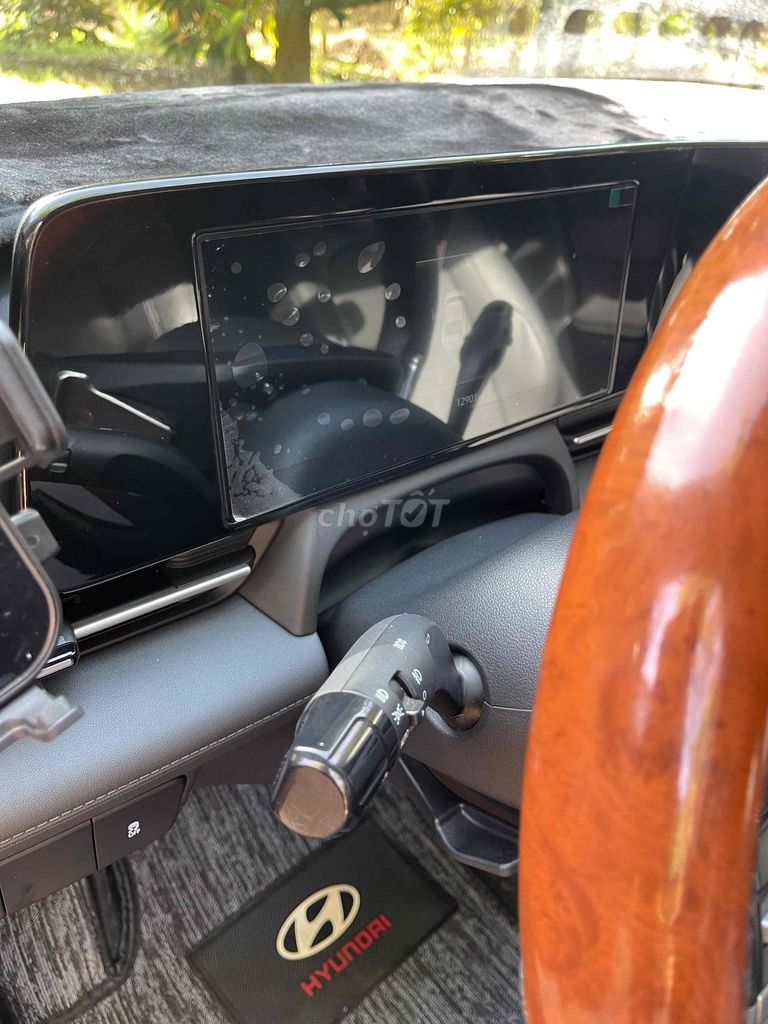 Hyundai Accent 2025 Đỏ 13.000 km. Mua bán Ô tô tại Thành phố Biên Hòa Đồng Nai được đăng bởi Đỗ tiến Dũng hình 6