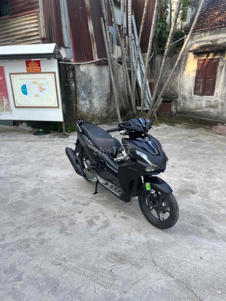 Air Blade 2024 máy zin chính chủ - Odo 5000km. Mua bán Xe máy tại Quận Lê Chân Hải Phòng được đăng bởi Nguyễn Thế Hiếu hình 3