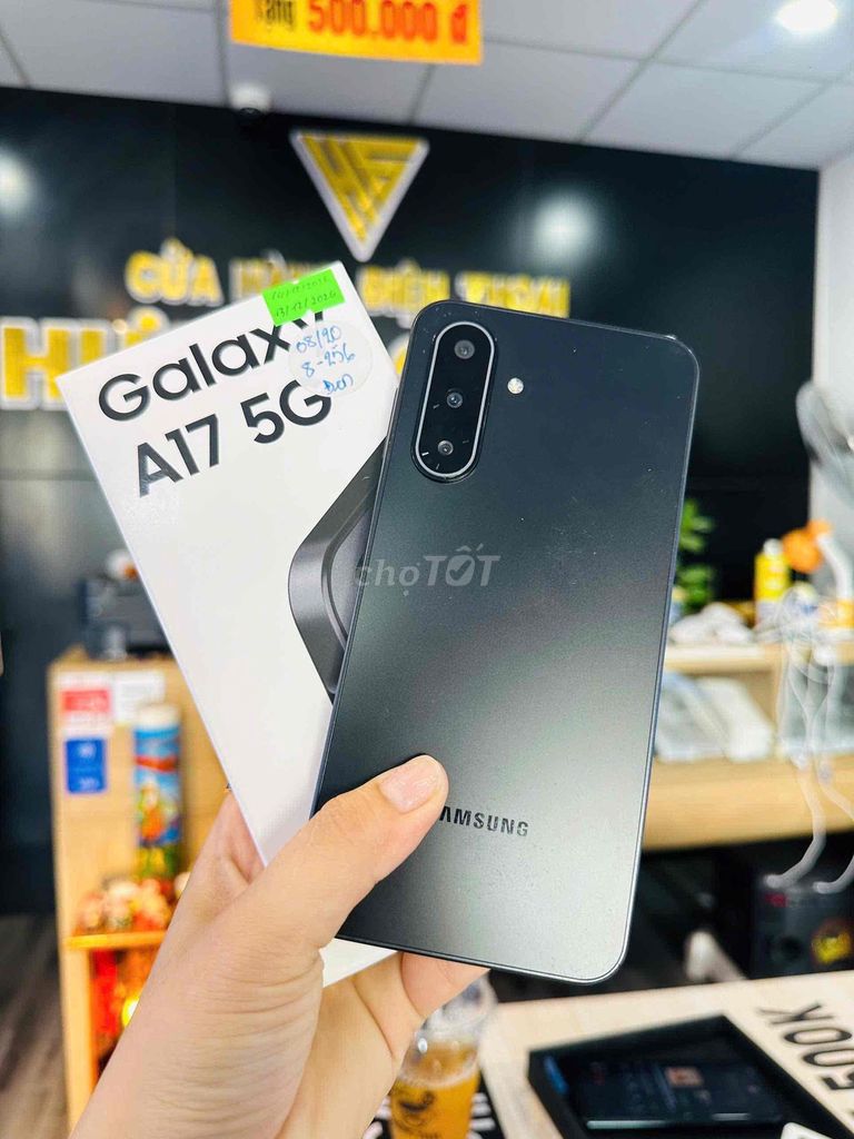 Samsung Galaxy A17 5G 256GB  giá quá iu. Mua bán Điện thoại tại Thành phố Bến Tre Bến Tre được đăng bởi HươngGiangmobile hình 1
