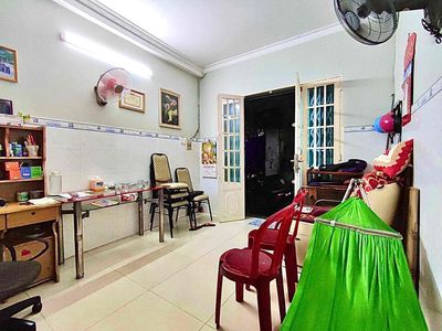 Nhà Đẹp Q.10 84m2 DTSD CMT8-HXH Thông 3Pn2WC Sổ Hồng riêng- chỉ 3,X Tỷ