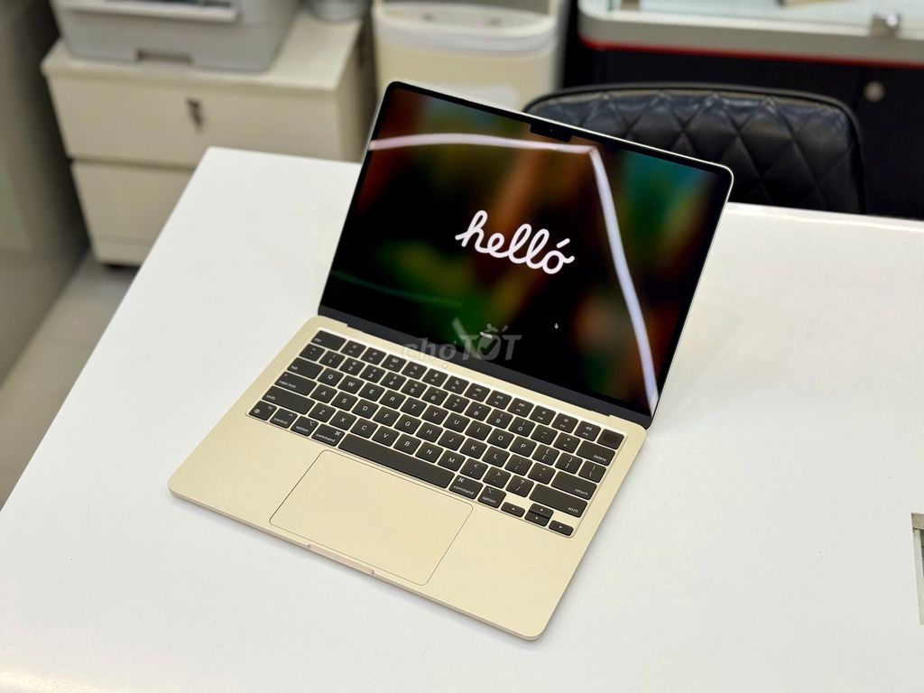 Apple MacBook Air M2 13 inch 16GB/256GB Starlight. Mua bán Laptop tại Quận 3 Tp Hồ Chí Minh được đăng bởi Đặng Thái Bình hình 1