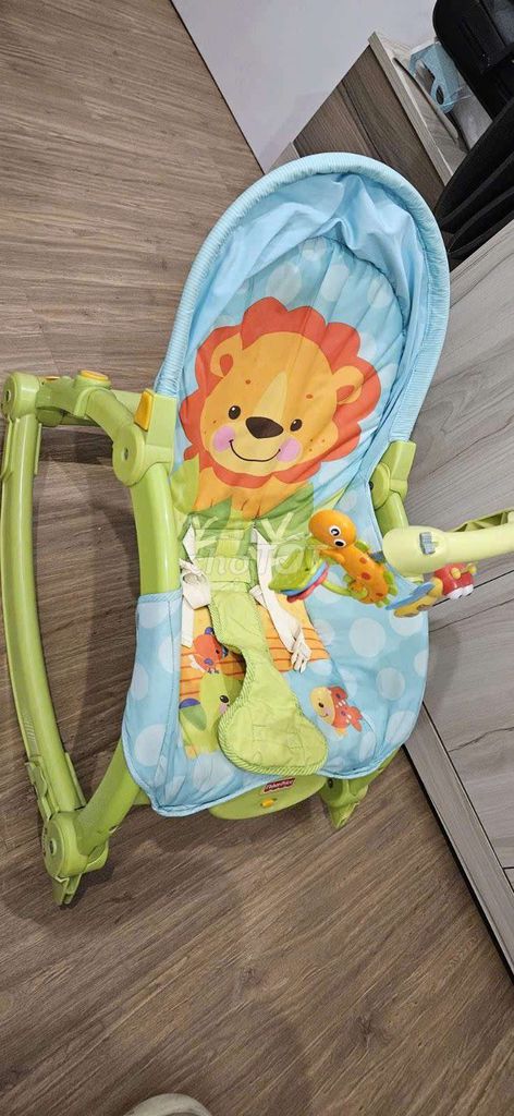 Ghế ngồi bập bênh 3 tư thế Fisher Price Xanh lá. Mua bán Mẹ và bé tại Thành phố Long Xuyên An Giang được đăng bởi Hiền Nguyễn hình 1