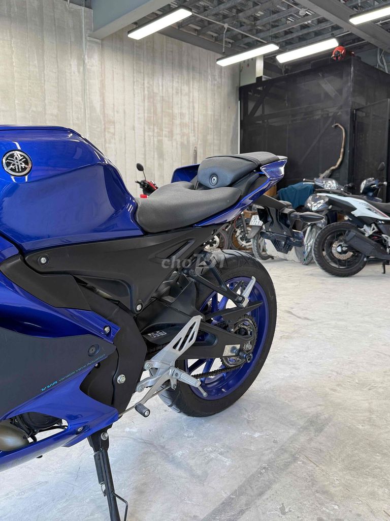 Cần bán Yamaha R15 V4 – đăng ký 2023, odo 4.800 km. Mua bán Xe máy tại Thành phố Thủ Đức Tp Hồ Chí Minh được đăng bởi iMotorbike Khang hình 8