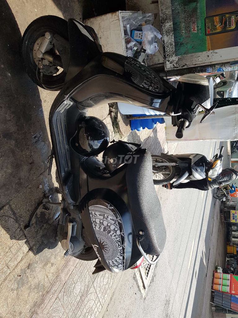 VESPA LX BSTP GTDD có fix. Mua bán Xe máy tại Huyện Nhà Bè Tp Hồ Chí Minh được đăng bởi Ju Boiz hình 8