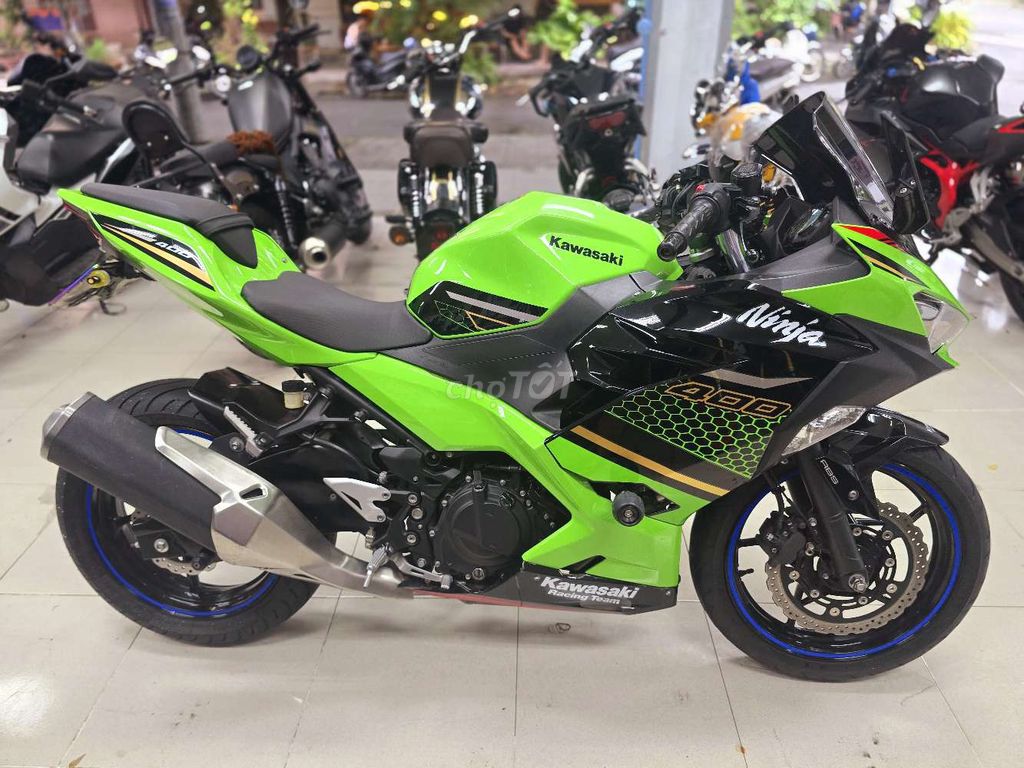 Ninja400 Bản KRT odo chuẩn 10.500km(lướt,hiếm). Mua bán Xe máy tại Quận Thanh Khê Đà Nẵng được đăng bởi Quý Moto Cycle 21 điện biên phủ Đà Nẵng hình 4