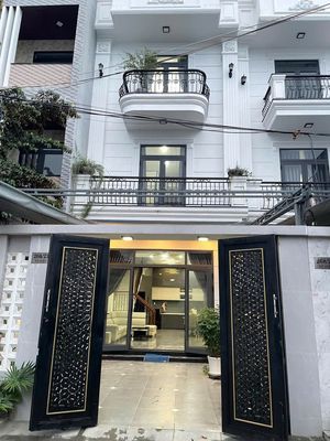 Аренда · 3 комн. · 100 м² · Quận Liên Chiểu, ул. Đường Tô Hiệu