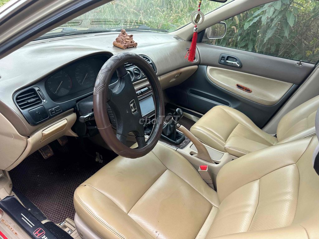 Honda Accord 1995 2.0 MT - 124584 km. Mua bán Ô tô tại Huyện Bàu Bàng Bình Dương được đăng bởi Trần Văn Quang hình 4