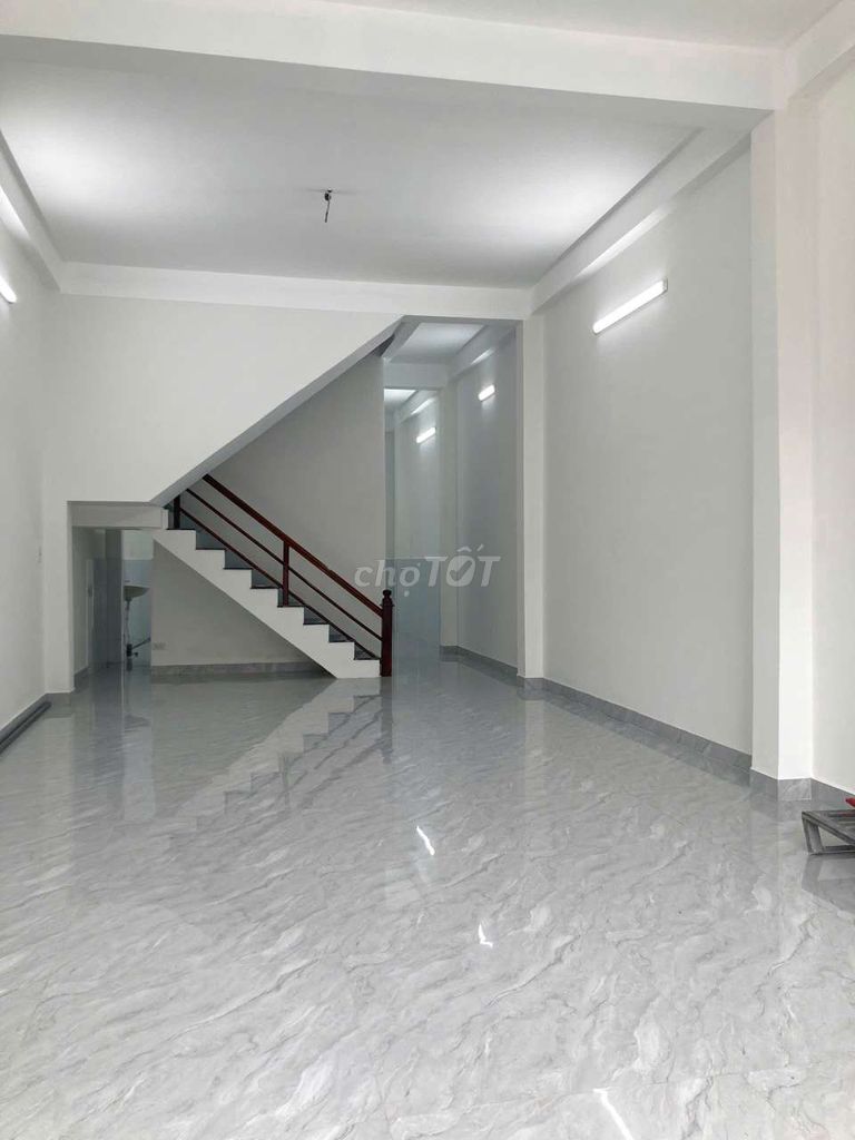 Аренда · 3 комн. · 65 м² · Thành phố Nha Trang, ул. Nguyễn Thị Minh Khai