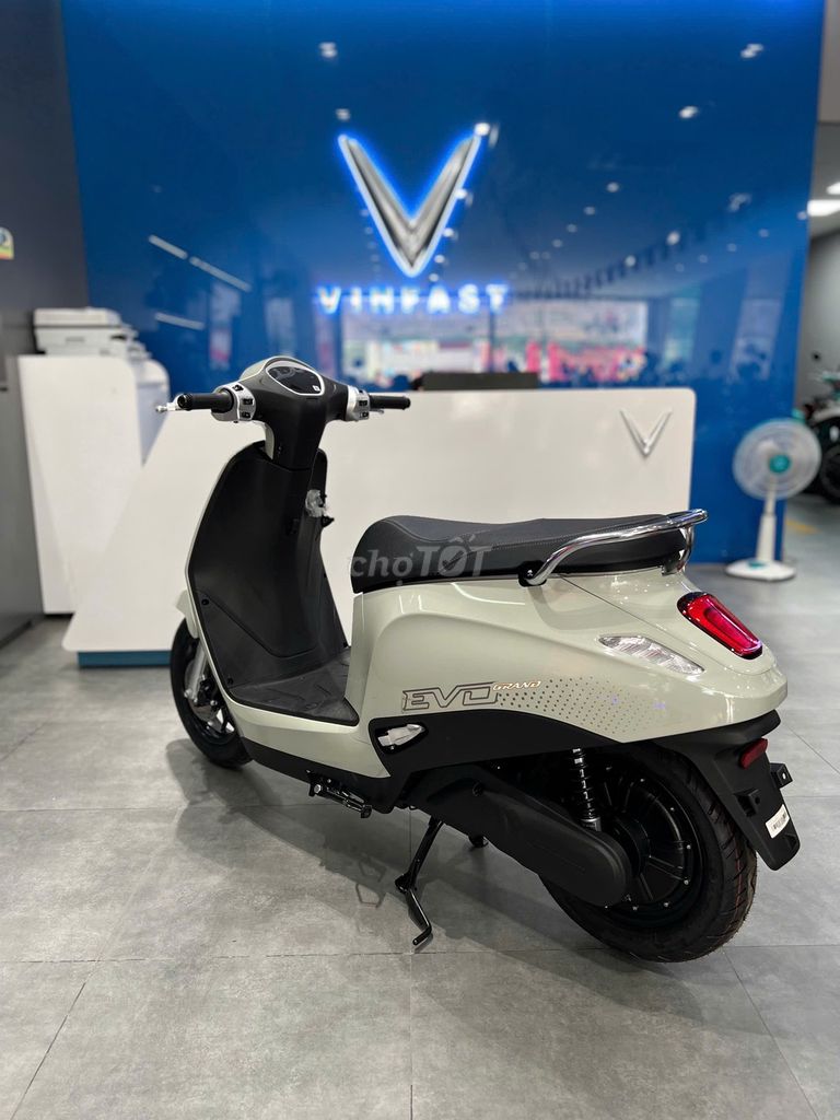 VINFAST EVO GRAND - NGẬP TRÀN ƯU ĐÃI. Mua bán Xe máy tại Quận 8 Tp Hồ Chí Minh được đăng bởi VinFast Official Store hình 6
