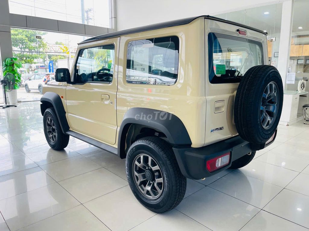 Suzuki JIMNY ưu đãi bất ngờ, giao xe tận nhà. Mua bán Ô tô tại Thành phố Thủ Đức Tp Hồ Chí Minh được đăng bởi công ty ô tô Sài Gòn đại lý ô tô Su zu ki chính hãng hình 3