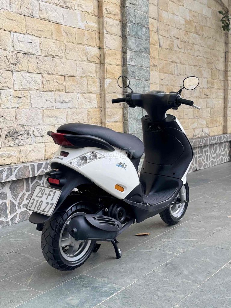 Zip 100 Việt Nam! sơn máy zin 100% 2017 , 1 chủ. Mua bán Xe máy tại Quận Cầu Giấy Hà Nội được đăng bởi nguyễn bích thuỷ hình 1