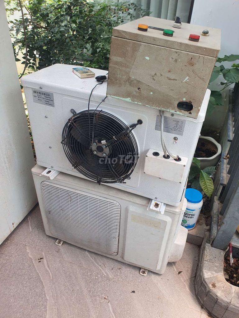 Tủ lạnh LG 300L Trắng. Mua bán Tủ lạnh tại Thành phố Thủ Dầu Một Bình Dương được đăng bởi Trần Xuân Nguyễn Mỹ hình 1
