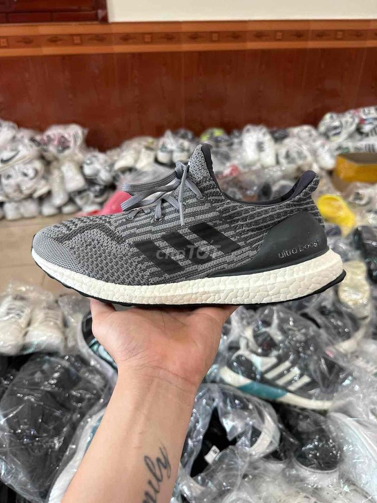 adidas ultraboost 5.0 quá ngon luôn ạ 🆘