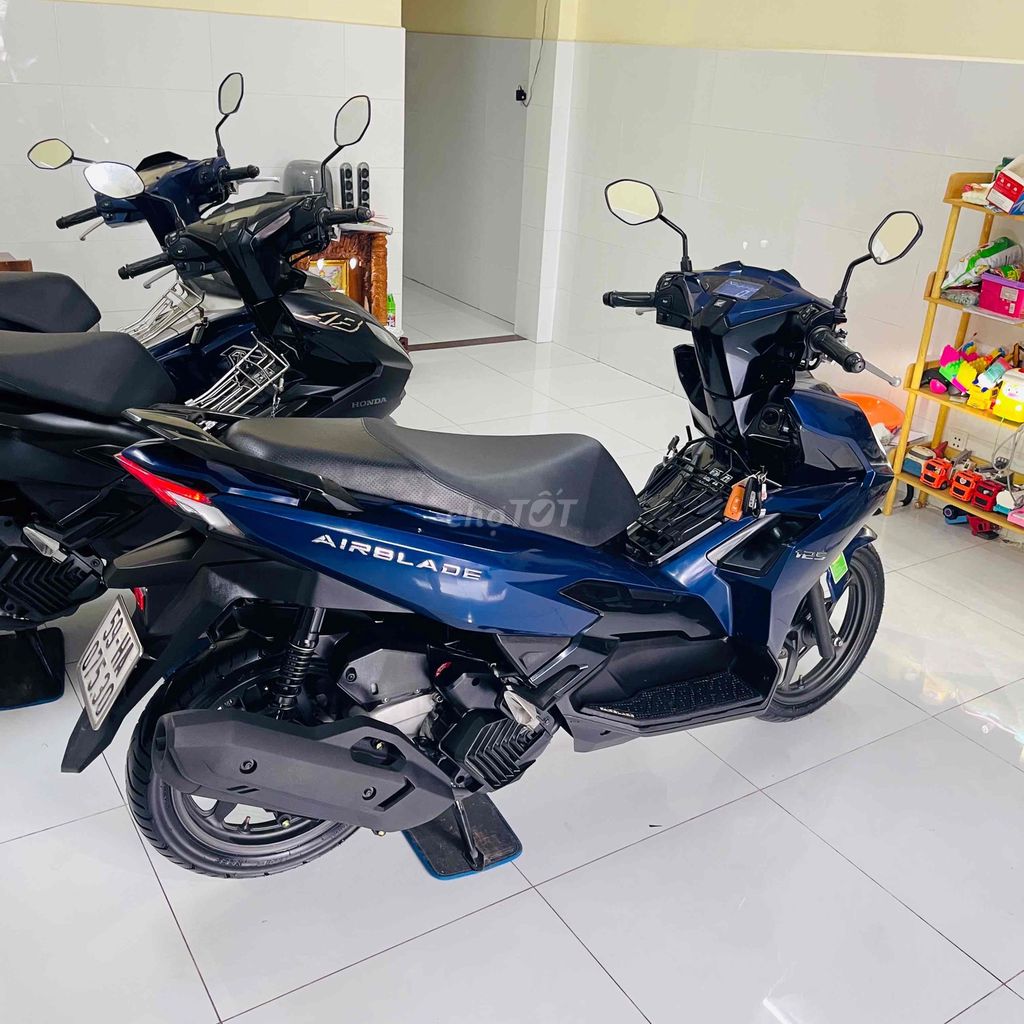 AB 125/4val ĐKLĐ 6/2024 mẫu 2025, 7k km, chính chu. Mua bán Xe máy tại Quận 12 Tp Hồ Chí Minh được đăng bởi luân hình 9