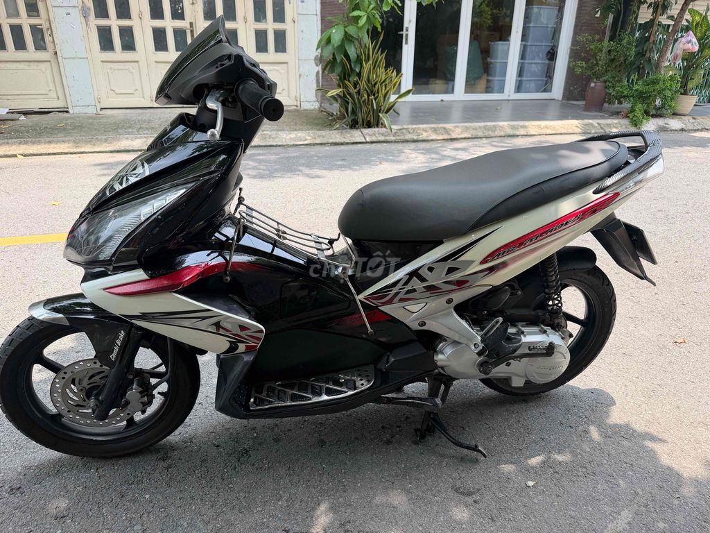 Honda Air Blade 2008 черно-бело-красный