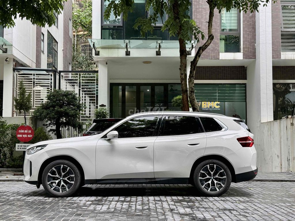 BMW X3 2025 sDrive20i - 2700 km. Mua bán Ô tô tại Quận Thanh Xuân Hà Nội được đăng bởi Trần Trí Cường hình 4