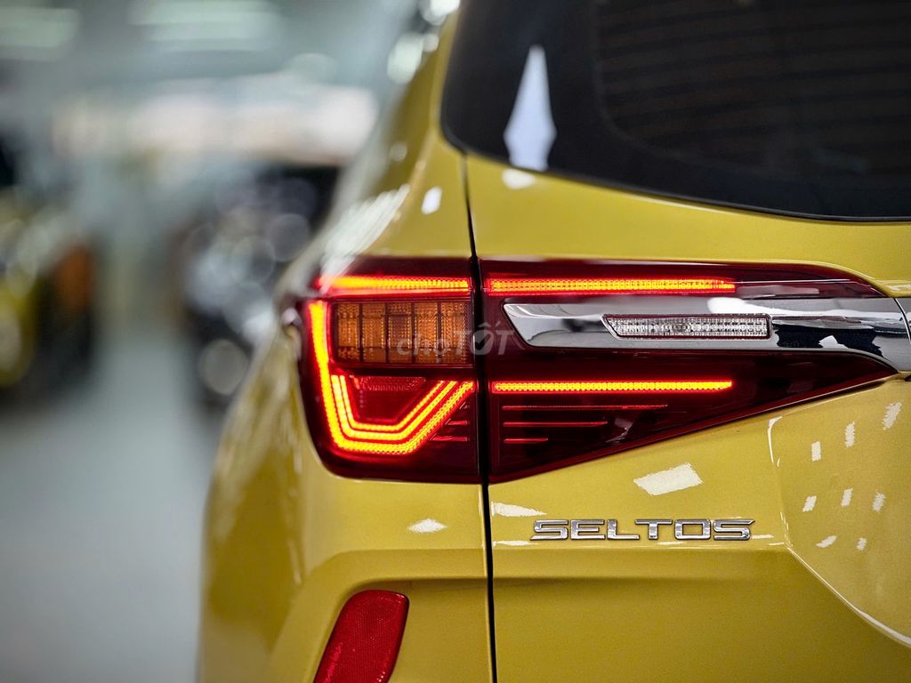 Kia Seltos 2020 1.6AT Premium - 22000 km. Mua bán Ô tô tại Thành phố Thủ Đức Tp Hồ Chí Minh được đăng bởi Kim Ngân Xe Lướt hình 7
