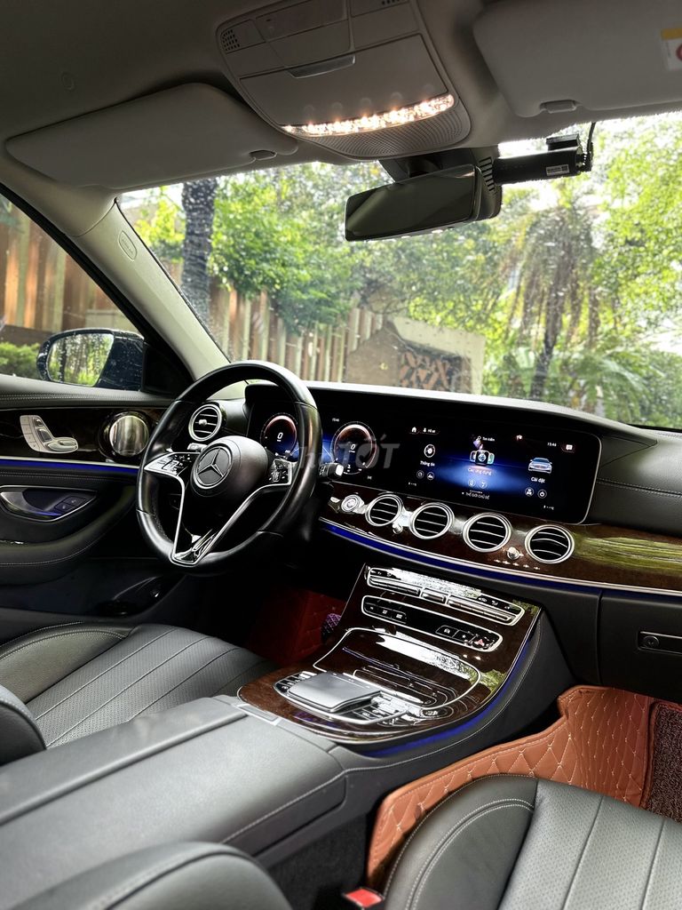 Merc E200 Exclusive 2022 bản đủ option V1 LƯỚT. Mua bán Ô tô tại Quận 8 Tp Hồ Chí Minh được đăng bởi Gon Nguyen hình 16