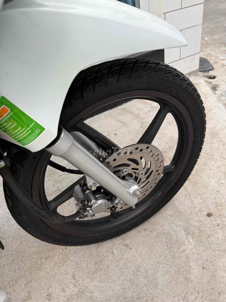 Honda Future 2022 Trắng máy zin. Mua bán Xe máy tại Quận Ninh Kiều Cần Thơ được đăng bởi CHXM Thanh Hồng hẻm 233 hình 4