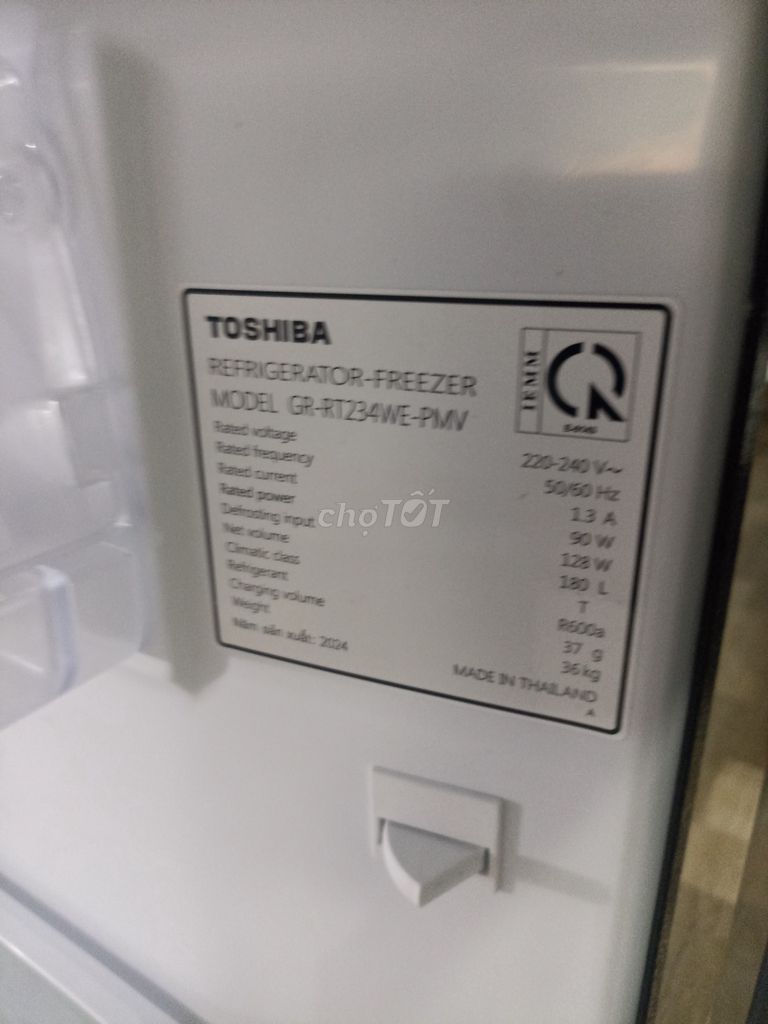 Tủ lạnh Toshiba GR-RT234WE-PMV 180 lít. Mua bán Tủ lạnh tại Huyện Củ Chi Tp Hồ Chí Minh được đăng bởi Trương Cường hình 1