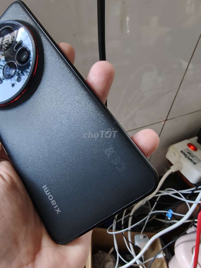 Xiaomi 15 Ultra 16GB/512GB Đen cty. đẹp 99. Mua bán Điện thoại tại Quận 10 Tp Hồ Chí Minh được đăng bởi mua bán điện thoại  hình 1