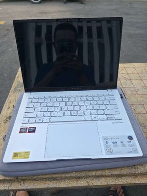 Asus Vivobook S 14 Oled Ryzen HX 370
