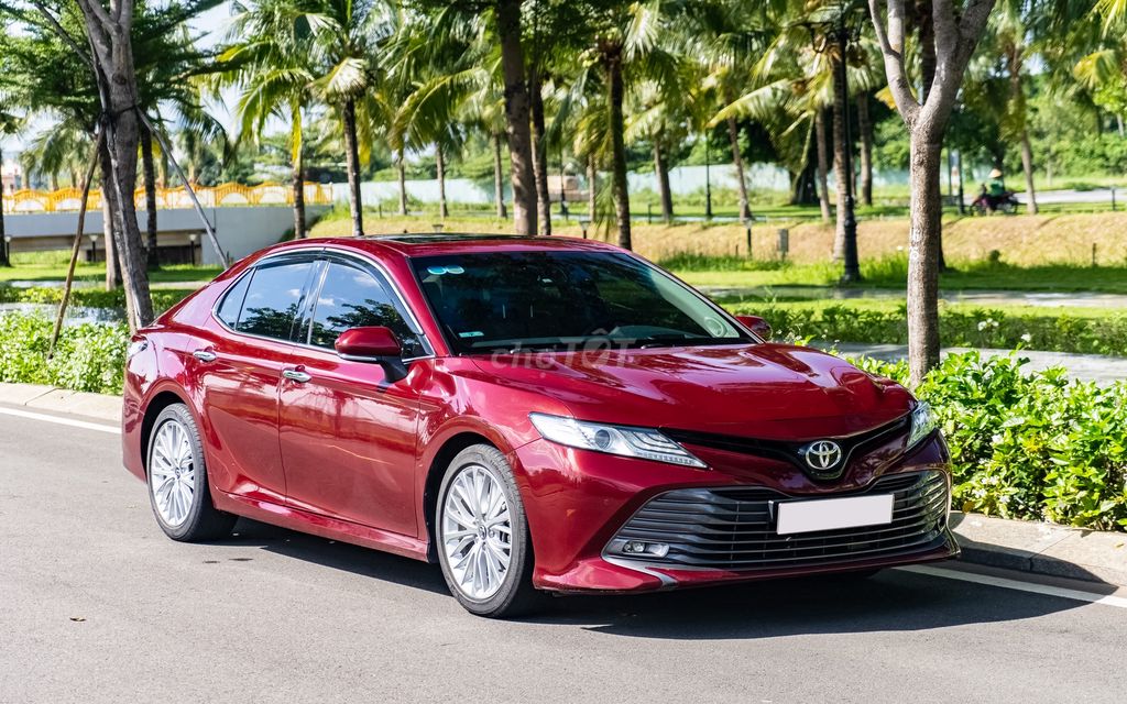 Toyota Camry 2019 2.5Q - 80000 km