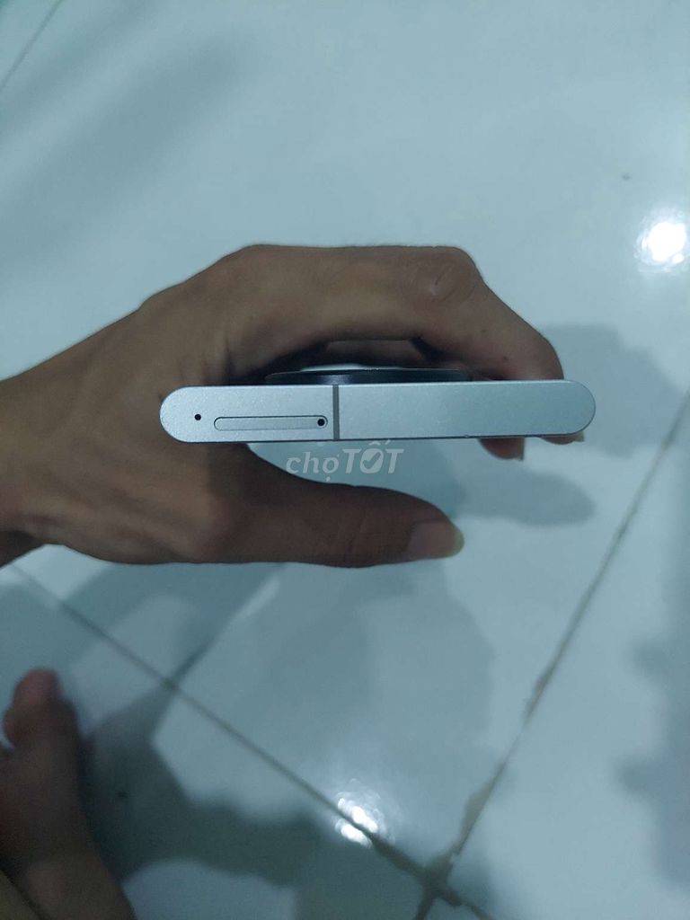 Leitz Phone 1. Mua bán Điện thoại tại Quận 7 Tp Hồ Chí Minh được đăng bởi Đỗ Hữu Cảnh hình 2