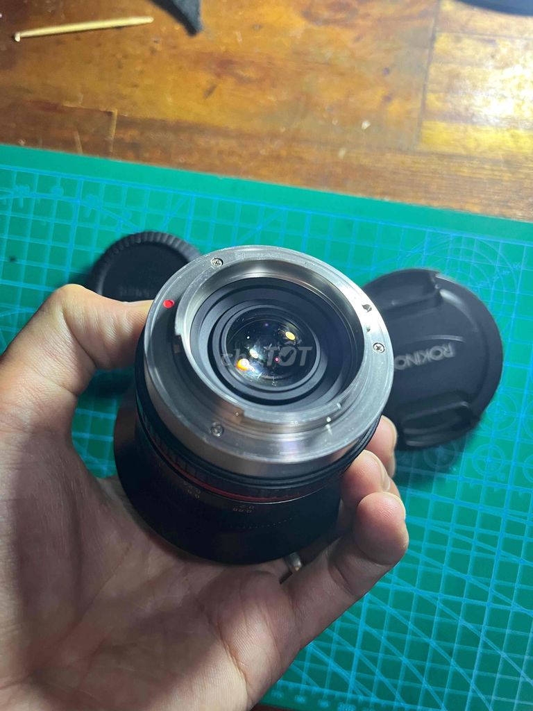Ống kính Rokinon 12mm F2.0 CS X Đen. Mua bán Máy ảnh, Máy quay tại Quận 7 Tp Hồ Chí Minh được đăng bởi Vinh Hung hình 1